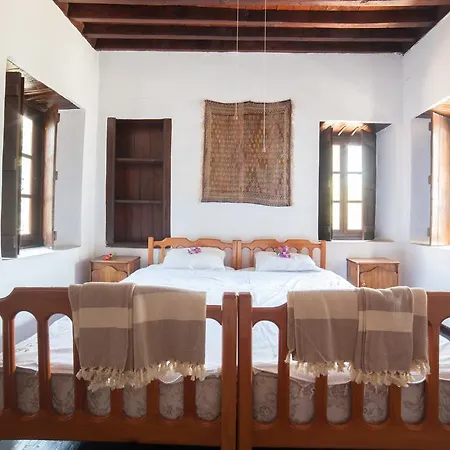 Vila Lindsay Courtyard House Central Bodrum