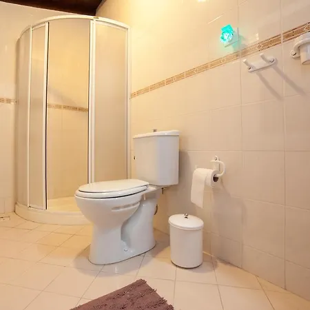 Lindsay Courtyard House Central Vila Bodrum